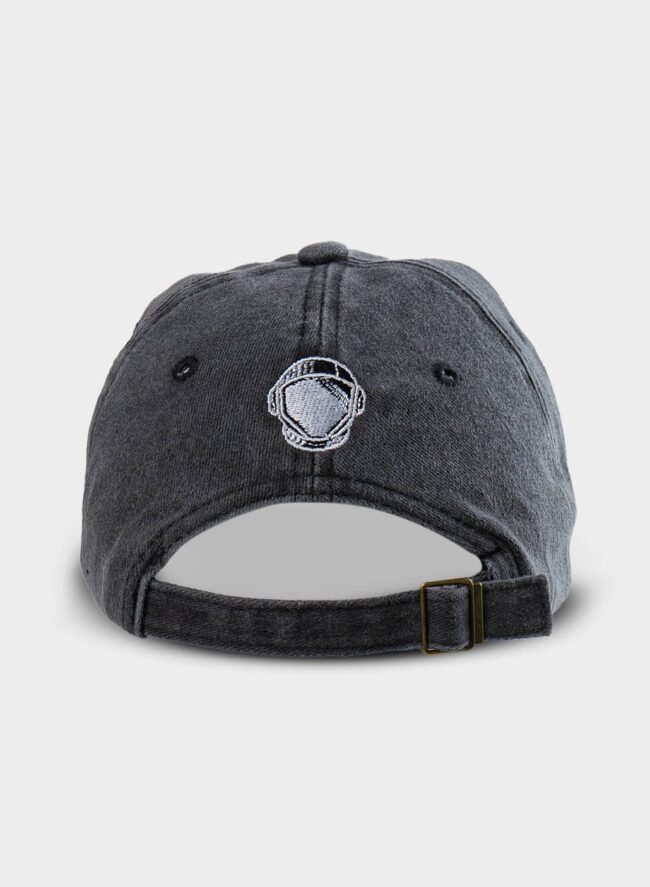gorra-negra-trasera